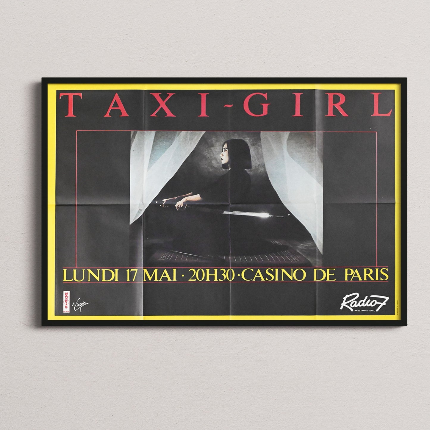 Taxi Girl - Casino de Paris - 1982